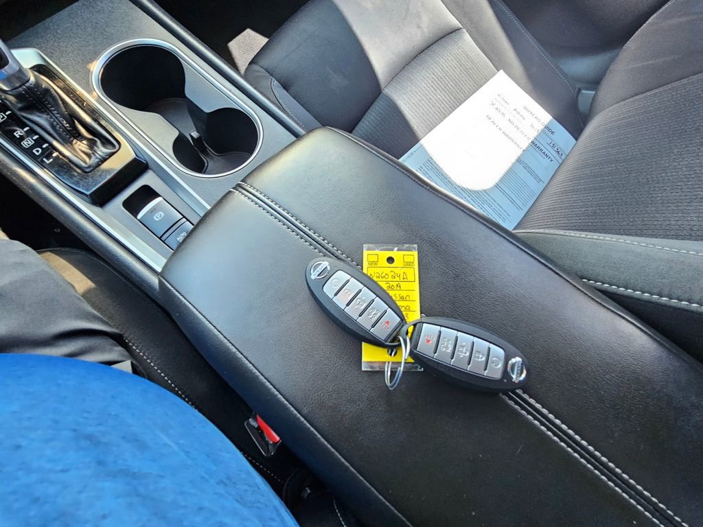 Used 2019 Nissan Altima 2.5 SV FWD image 24