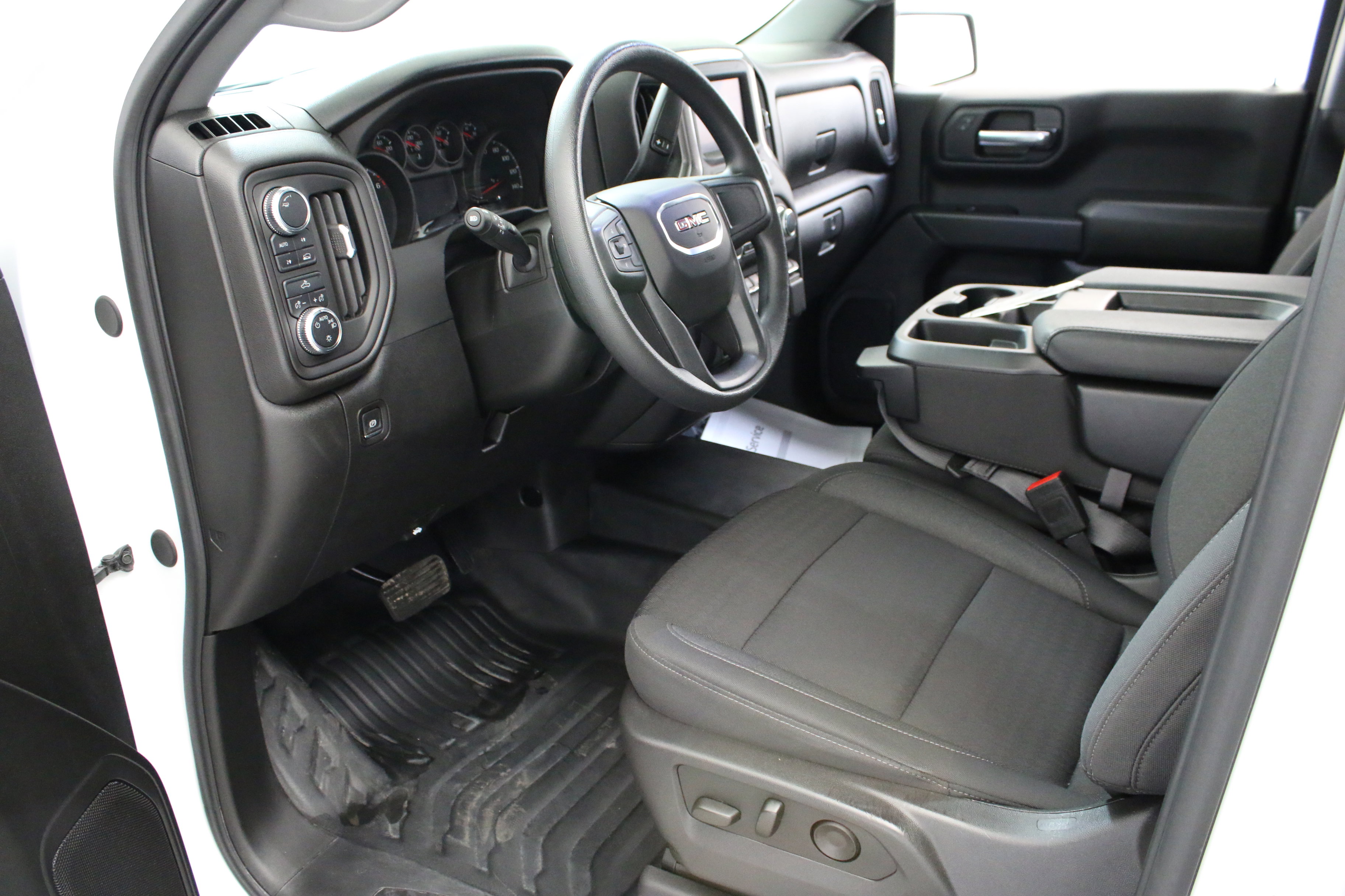 Used 2025 GMC Sierra 1500 Pro w/ Pro Value Package image 22