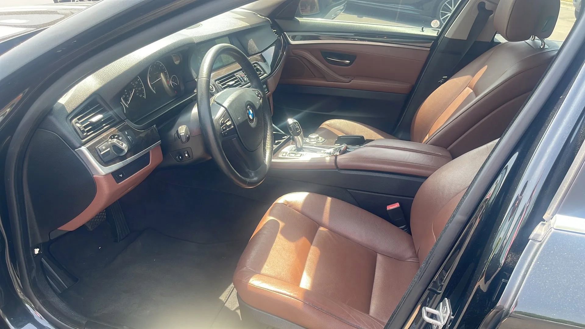 Used 2013 BMW 528i Sedan RWD image 19