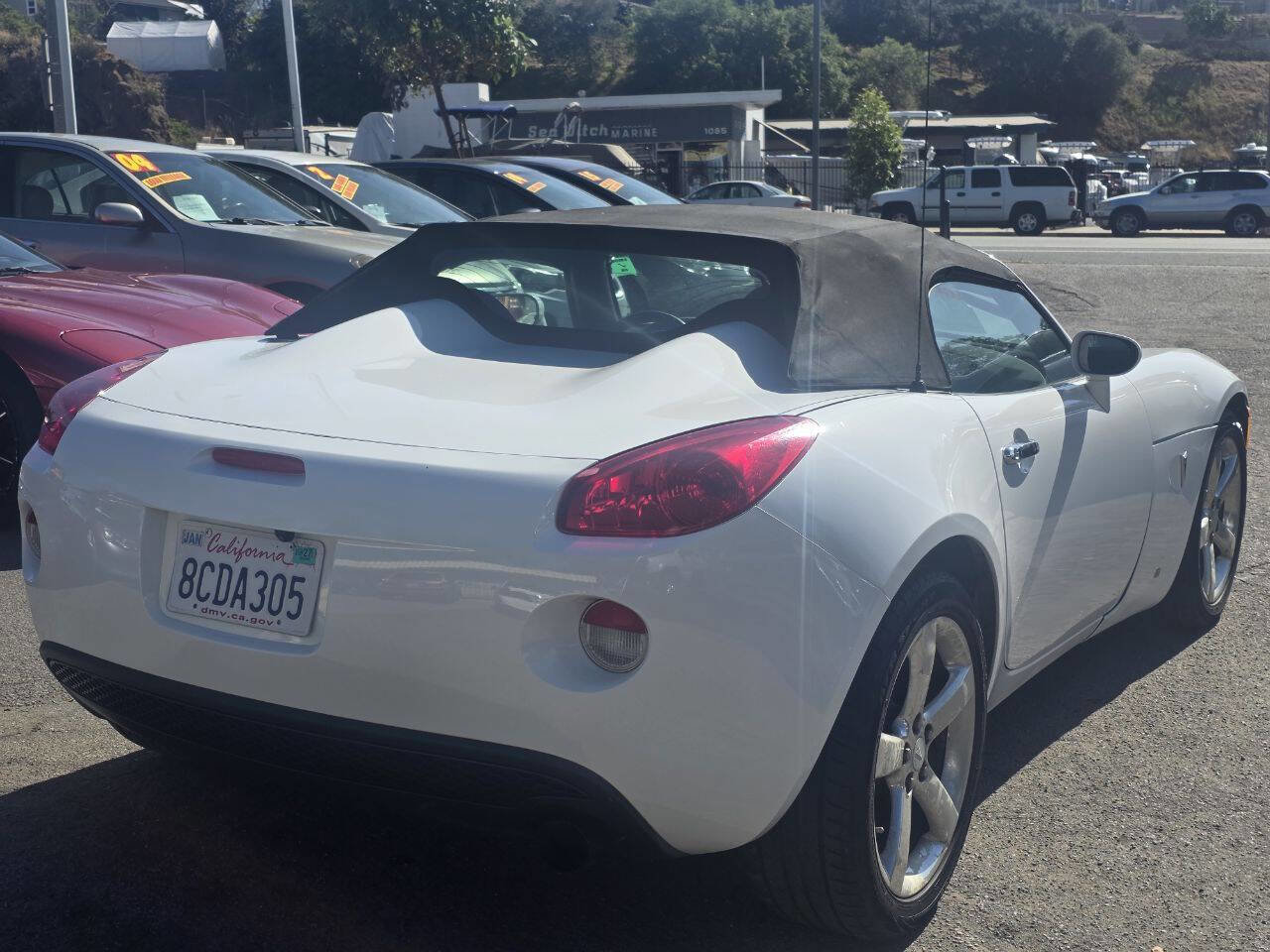 Used 2006 Pontiac Solstice Convertible w/ Power Package RWD image 4