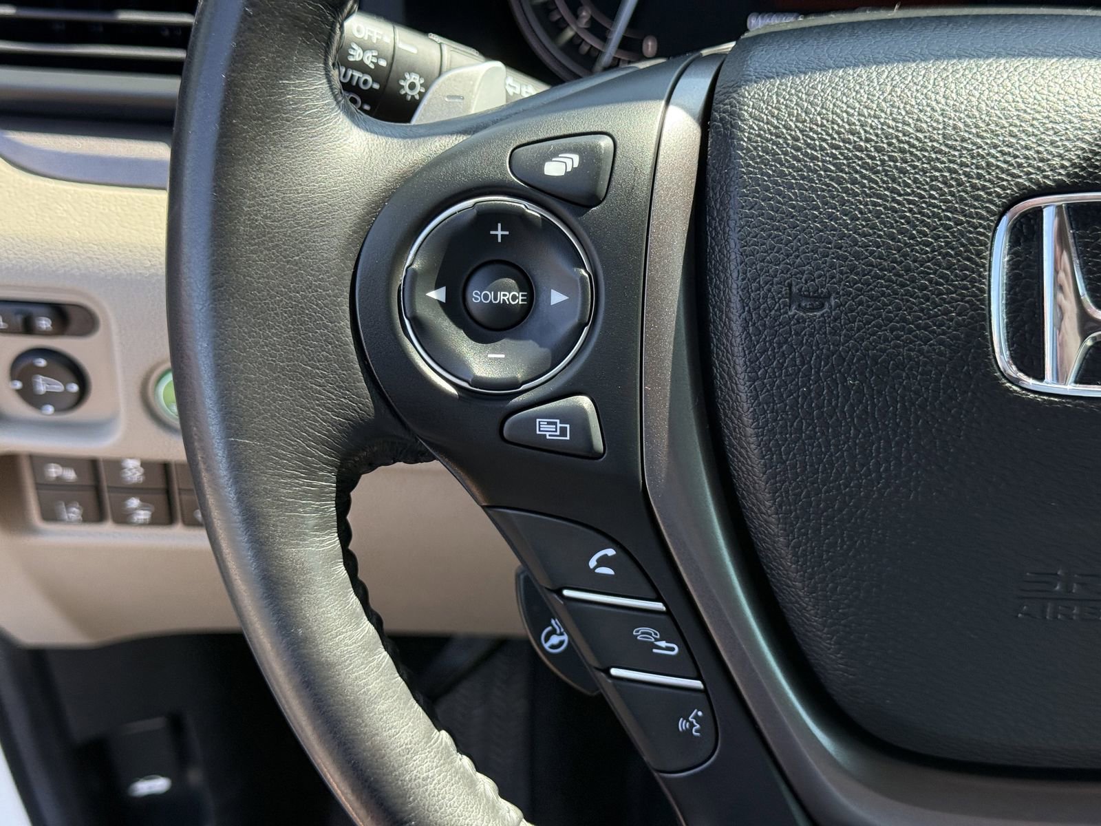 Used 2022 Honda Ridgeline RTL-E image 28