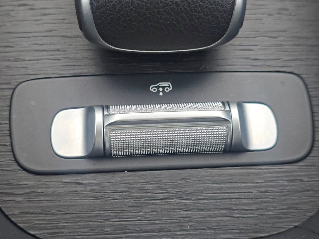 Certified 2023 Mercedes-Benz GLS 450 4MATIC image 35