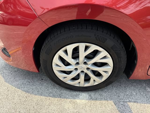 Used 2019 Toyota Corolla LE FWD image 10