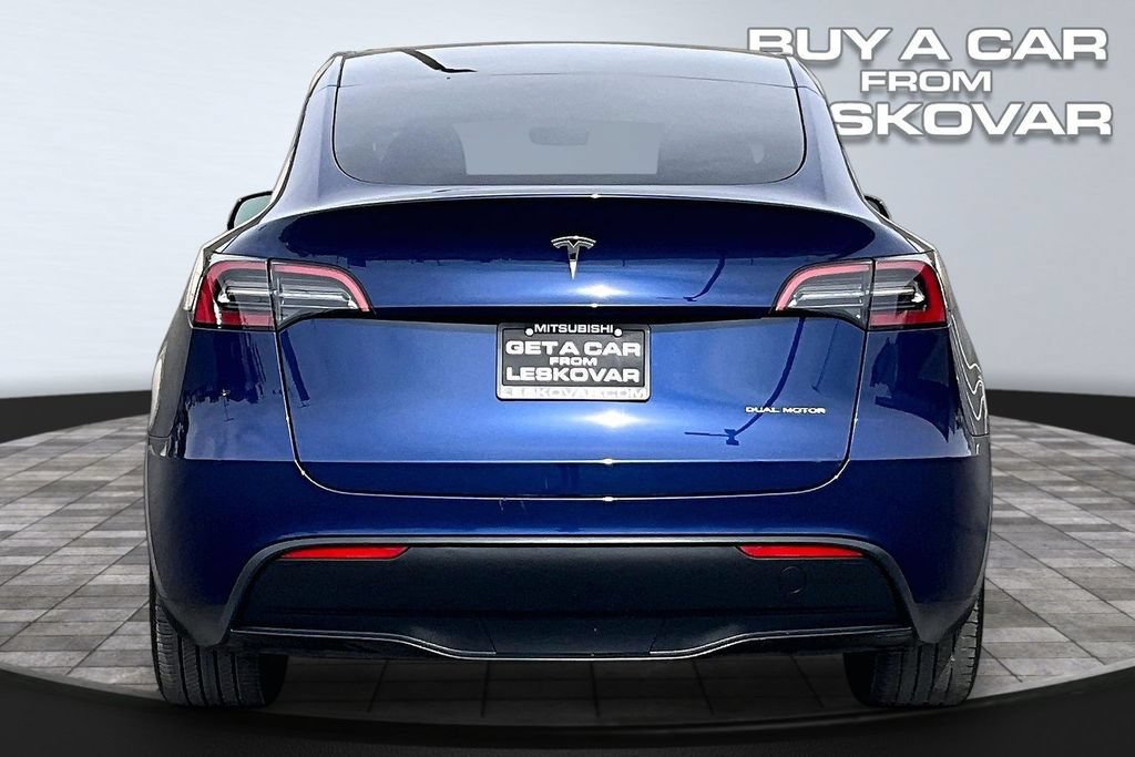 Used 2023 Tesla Model Y Long Range AWD/4WD image 4