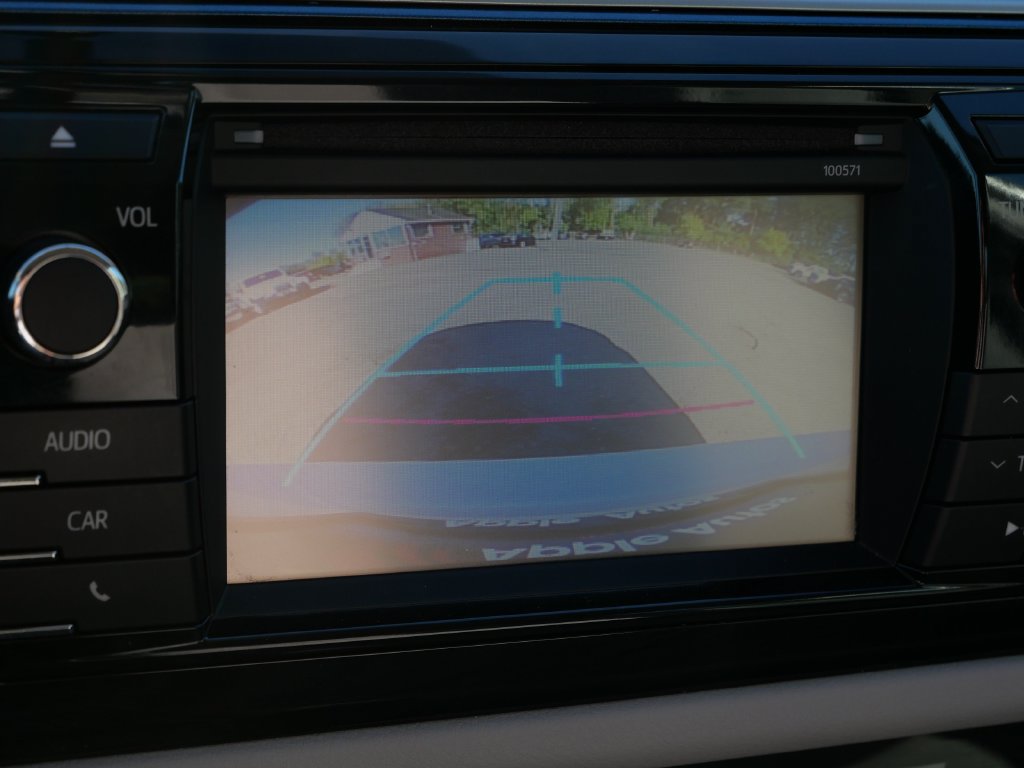 Used 2016 Toyota Corolla LE FWD image 27