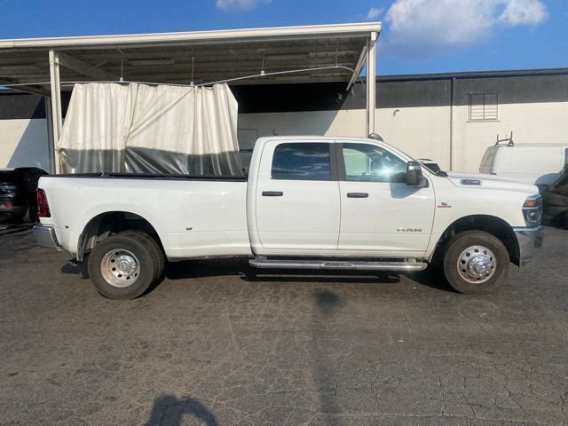 Used 2026 RAM 3500 Big Horn AWD/4WD image 4