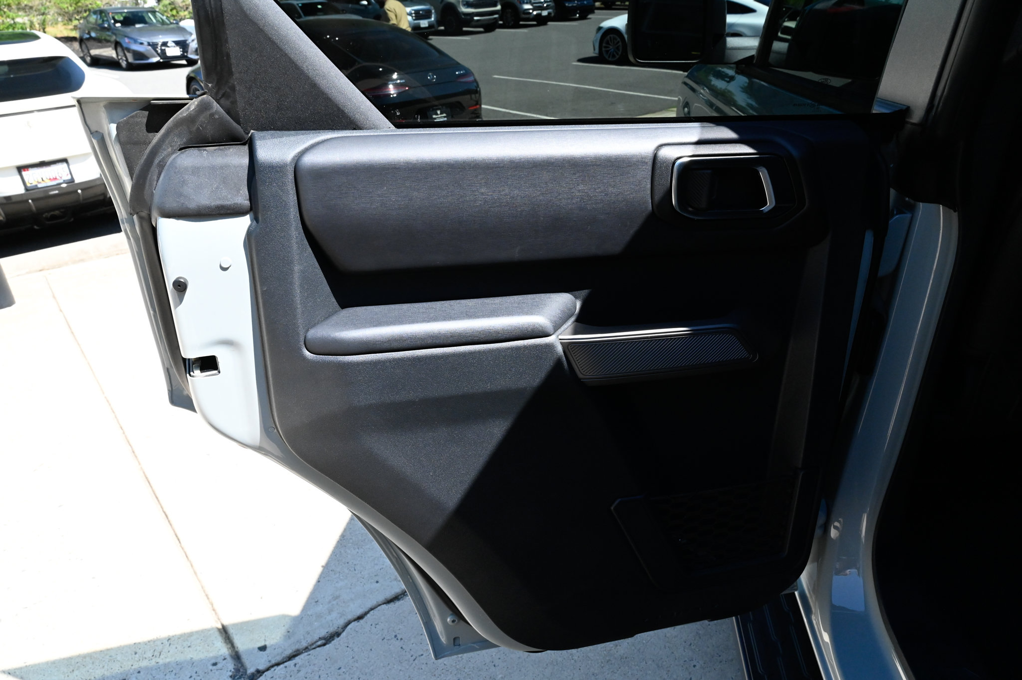 Used 2021 Ford Bronco First Edition AWD/4WD image 32