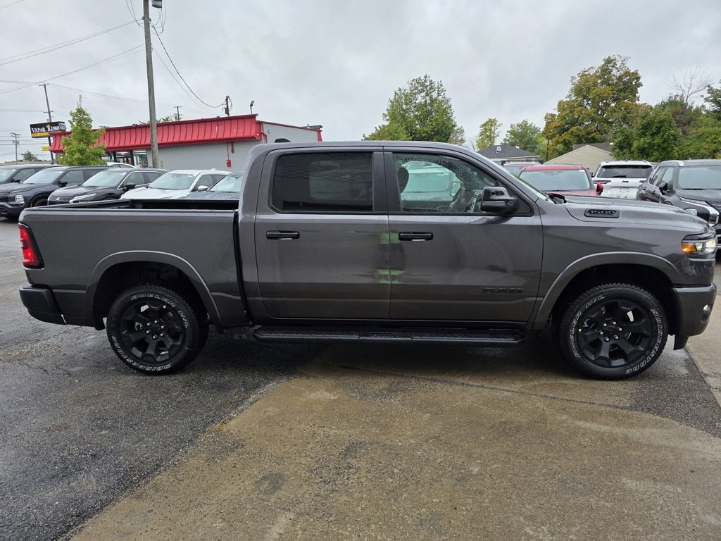 New 2026 RAM 1500 4x4 Crew Cab image 4