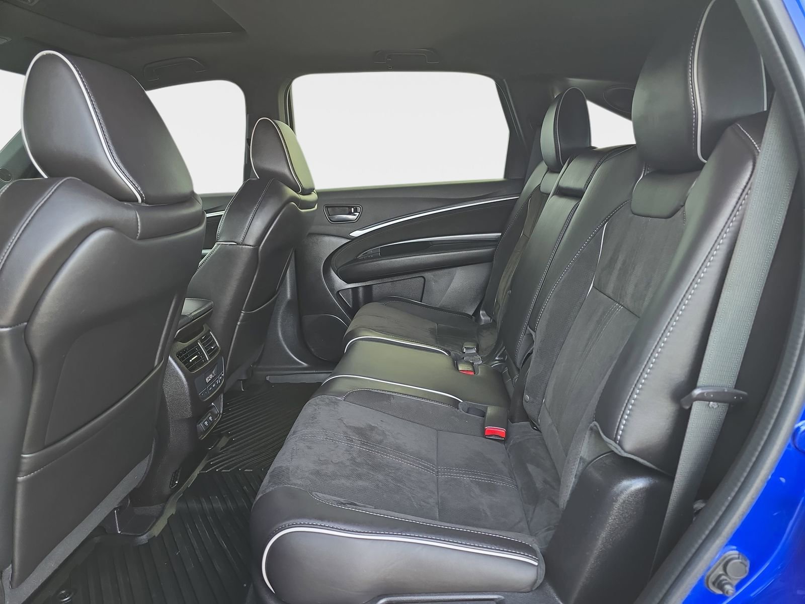 Used 2020 Acura MDX A-Spec image 17