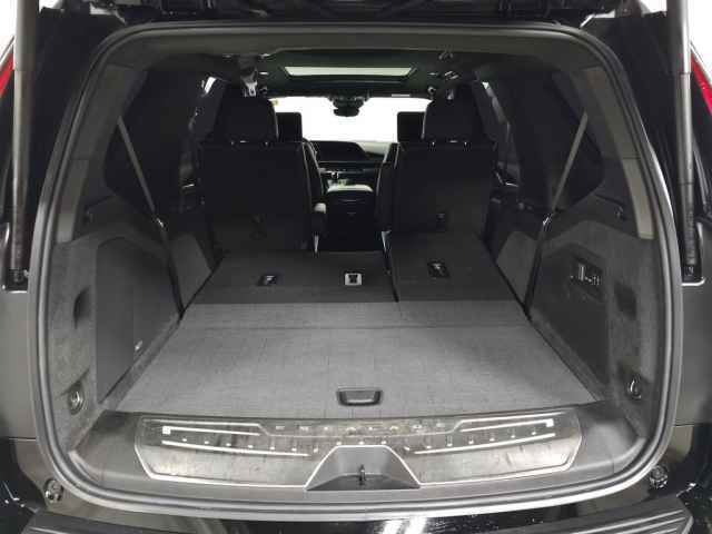 Used 2021 Cadillac Escalade Sport w/ Driver Assist Tech Package AWD/4WD image 6