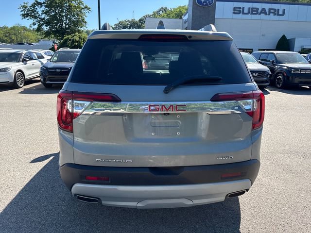 Used 2023 GMC Acadia SLT AWD/4WD image 4
