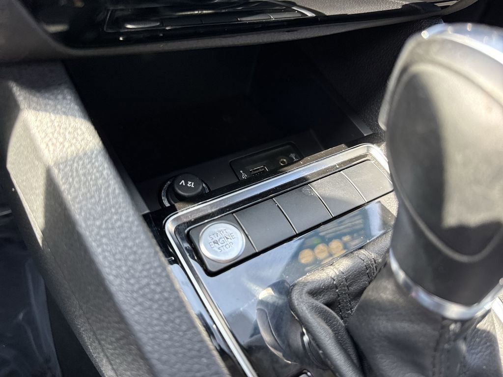Used 2017 Volkswagen Jetta SEL FWD image 54