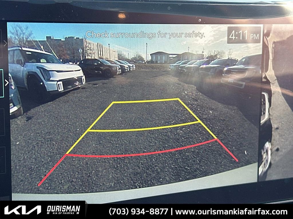 New 2025 Kia Sorento SX Prestige w/ Olive Brown Leather Package image 10