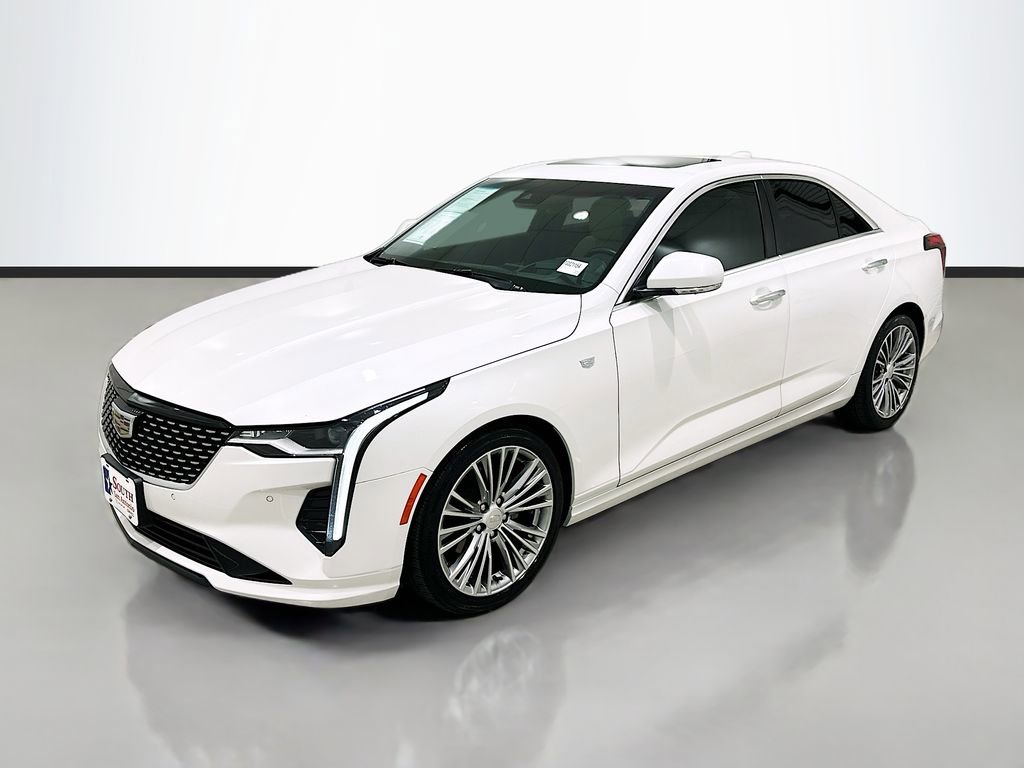Used 2023 Cadillac CT4 Premium Luxury RWD image 3