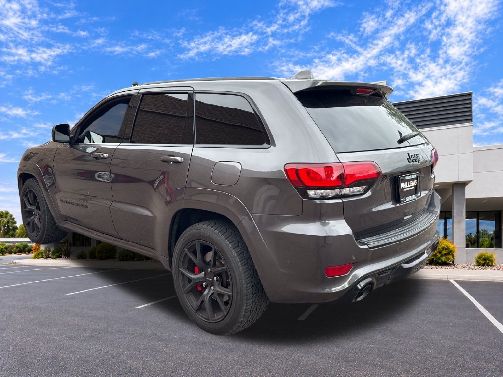 Used 2020 Jeep Grand Cherokee SRT w/ Trailer Tow Group IV AWD/4WD image 5