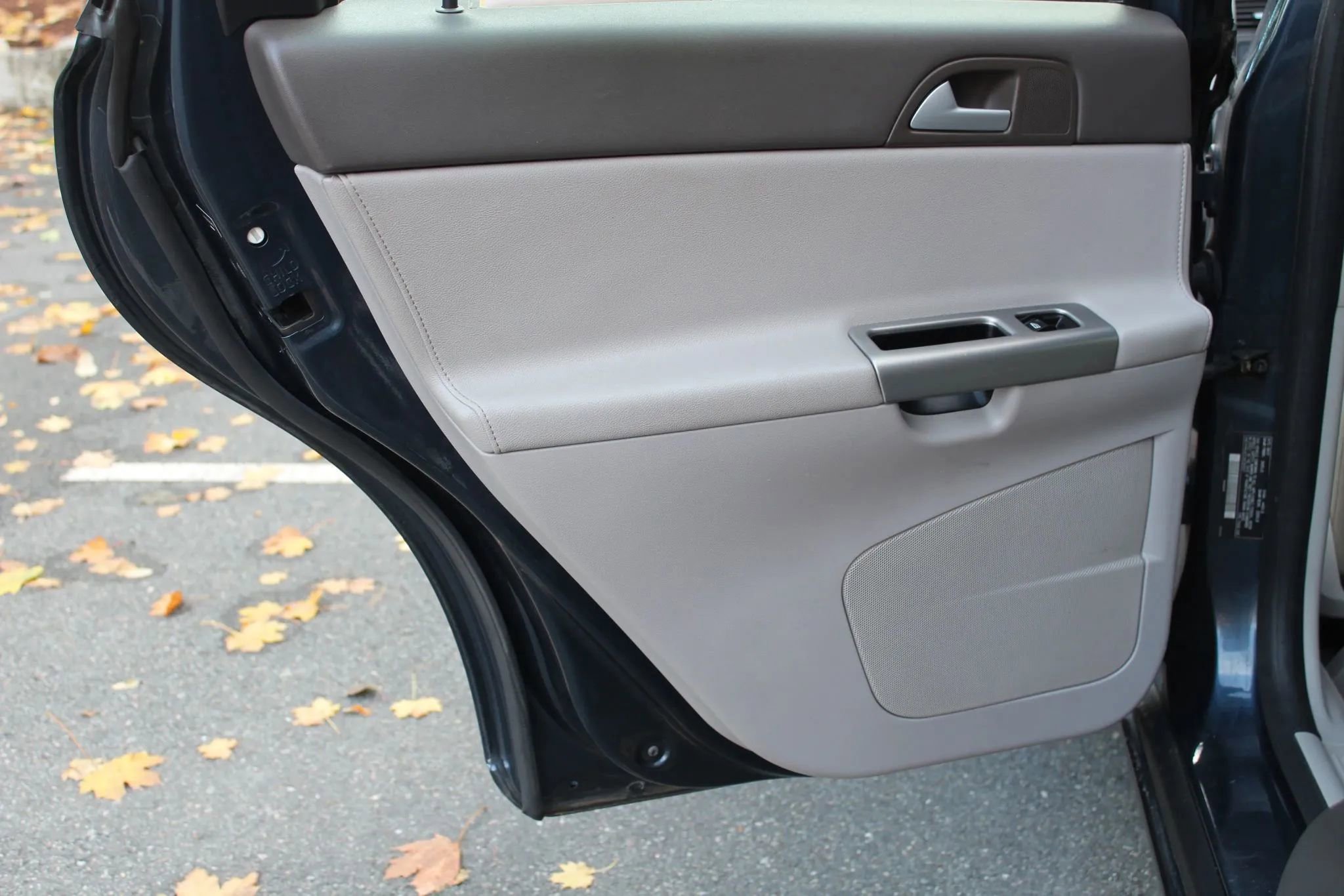 Used 2008 Volvo V50 T5 image 15