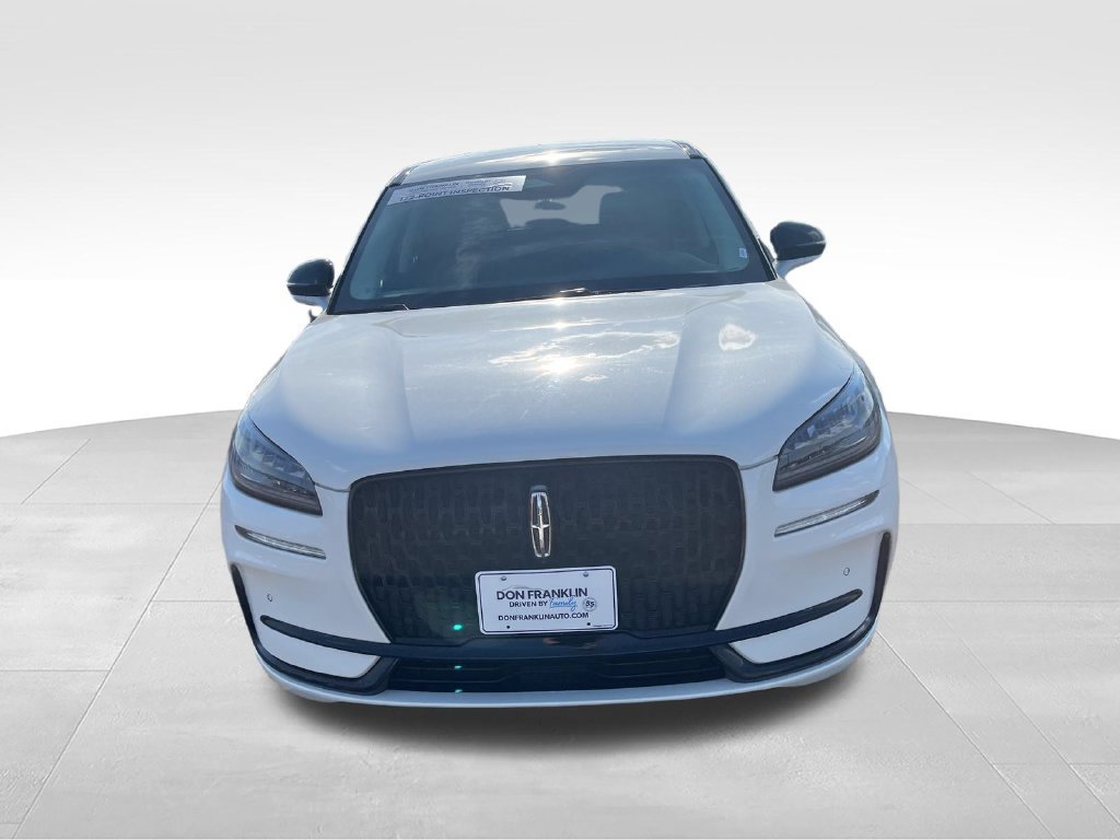 Used 2024 Lincoln Corsair AWD w/ Equipment Group 101A image 8