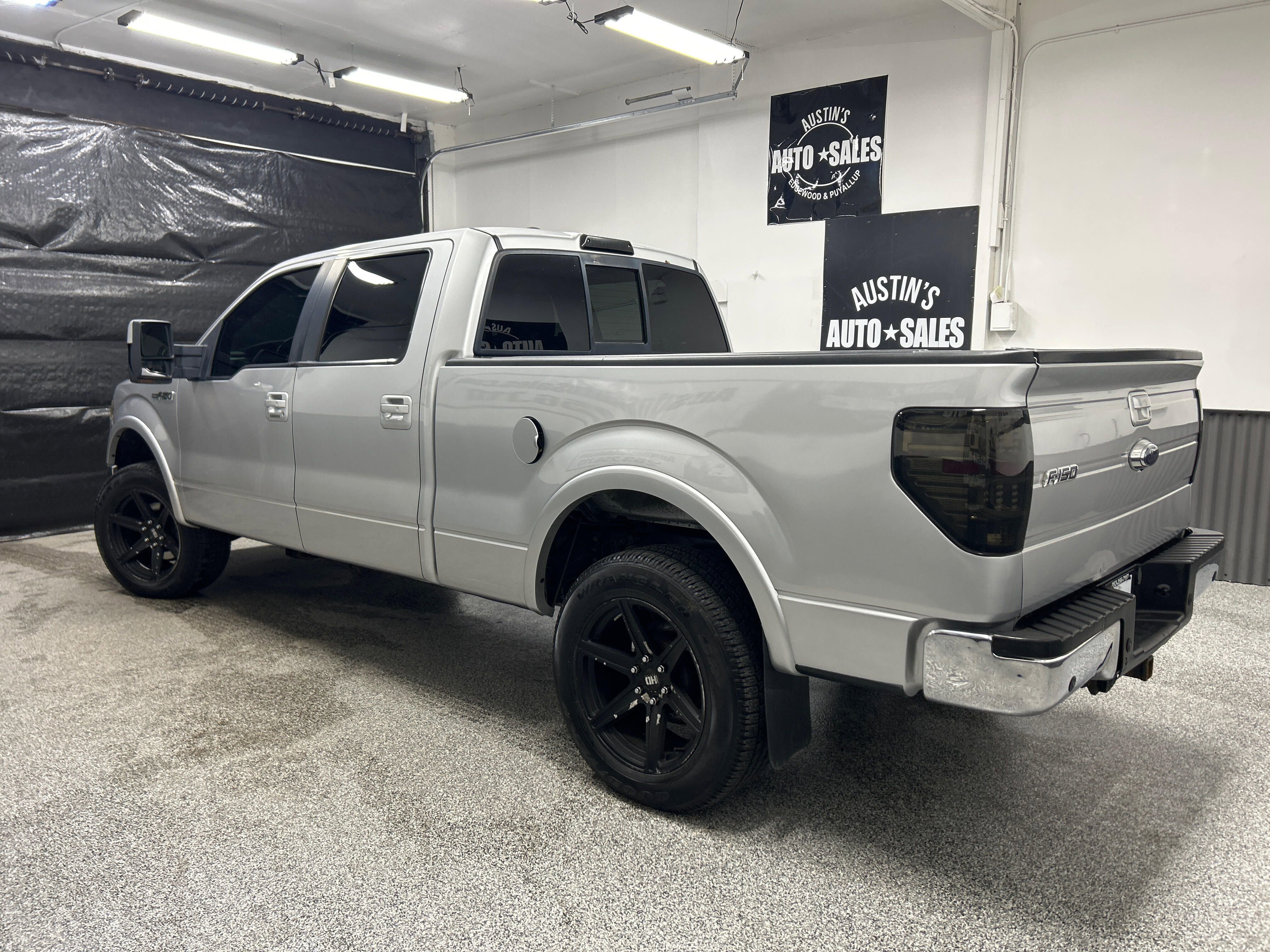 Used 2010 Ford F150 Lariat AWD/4WD image 4
