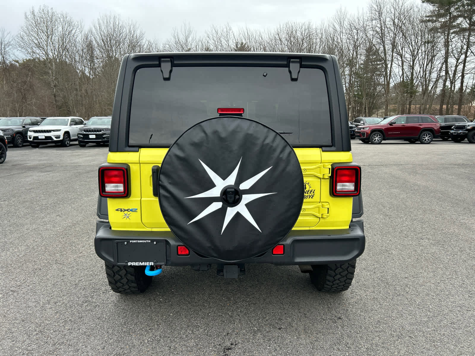 Used 2023 Jeep Wrangler Unlimited w/ Cold Weather Group image 7