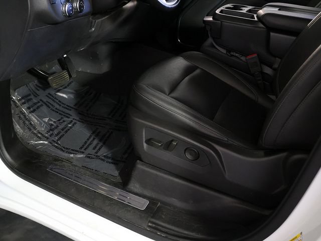 Used 2024 GMC Sierra 1500 SLT AWD/4WD image 27