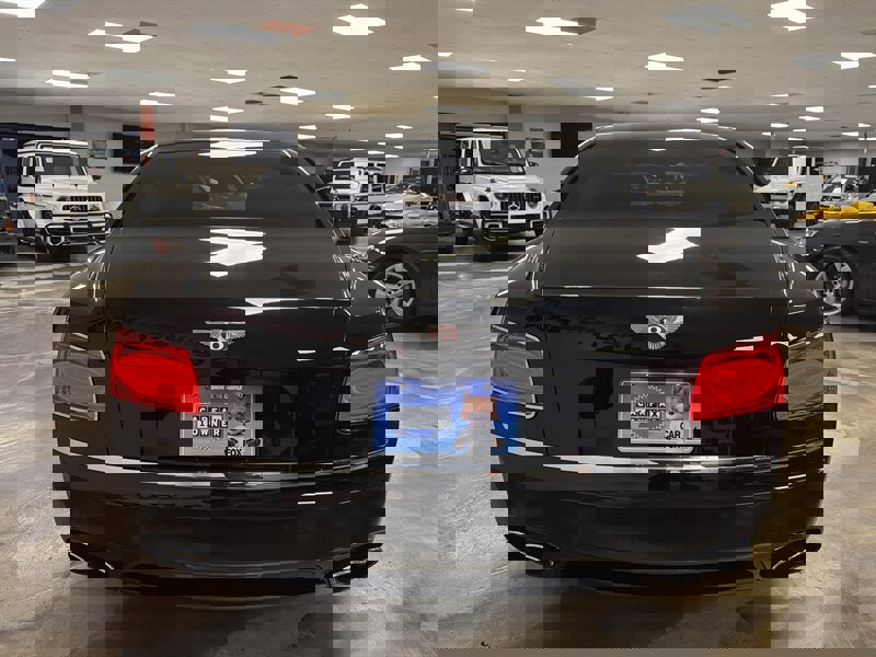 Used 2015 Bentley Flying Spur V8 image 45