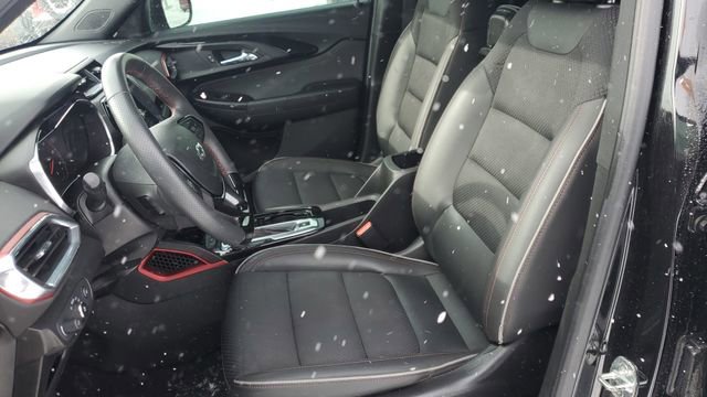 Used 2021 Chevrolet TrailBlazer RS w/ Convenience Package image 19