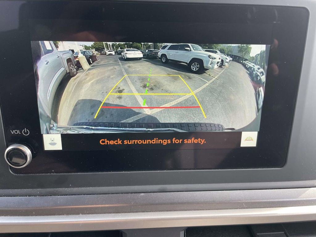 Used 2025 Toyota 4Runner TRD Off-Road image 38