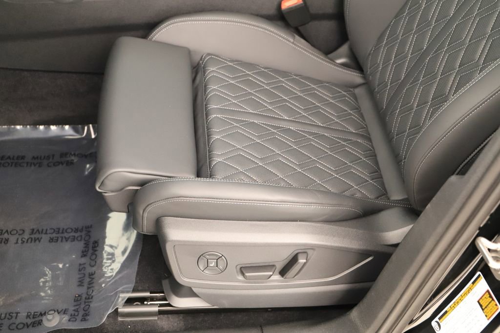 New 2026 Audi SQ5 Premium Plus image 23