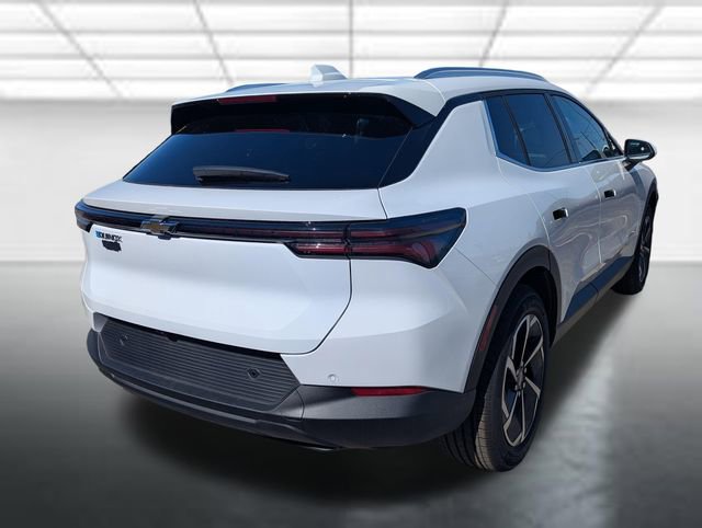New 2026 Chevrolet Equinox EV LT FWD image 30