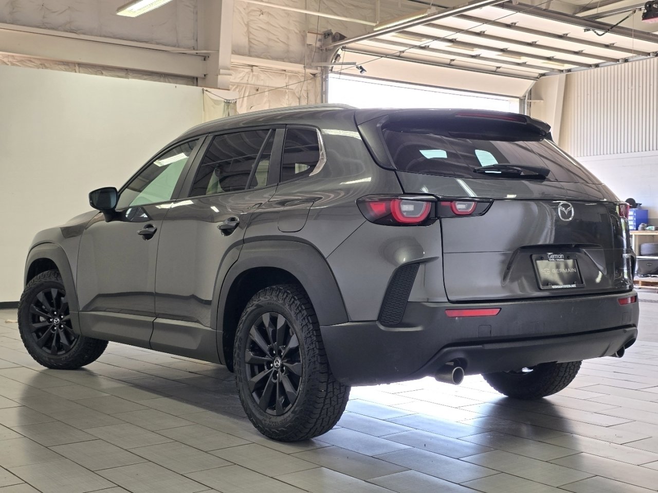 Used 2024 MAZDA CX-50 AWD 2.5 S w/ Preferred Package image 13
