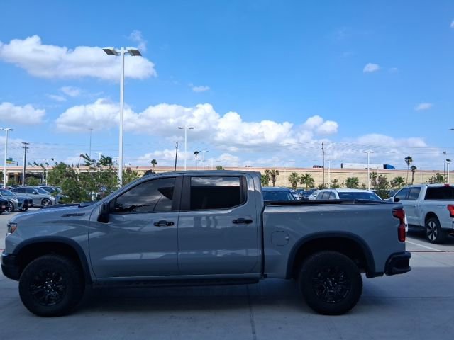 Used 2024 Chevrolet Silverado 1500 ZR2 w/ Technology Package AWD/4WD image 3