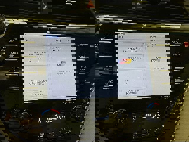 Certified 2018 Toyota Camry XLE w/ Audio Package image 14