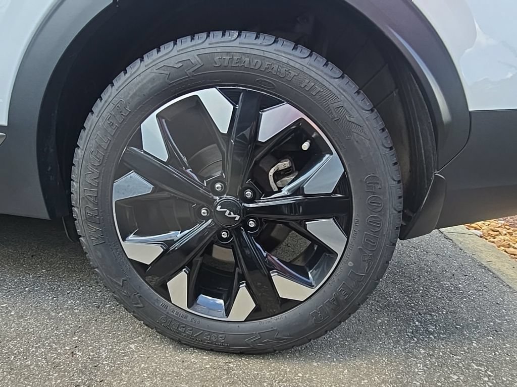 Used 2023 Kia Sportage X-Line w/ X-Line Premium Package AWD/4WD image 9