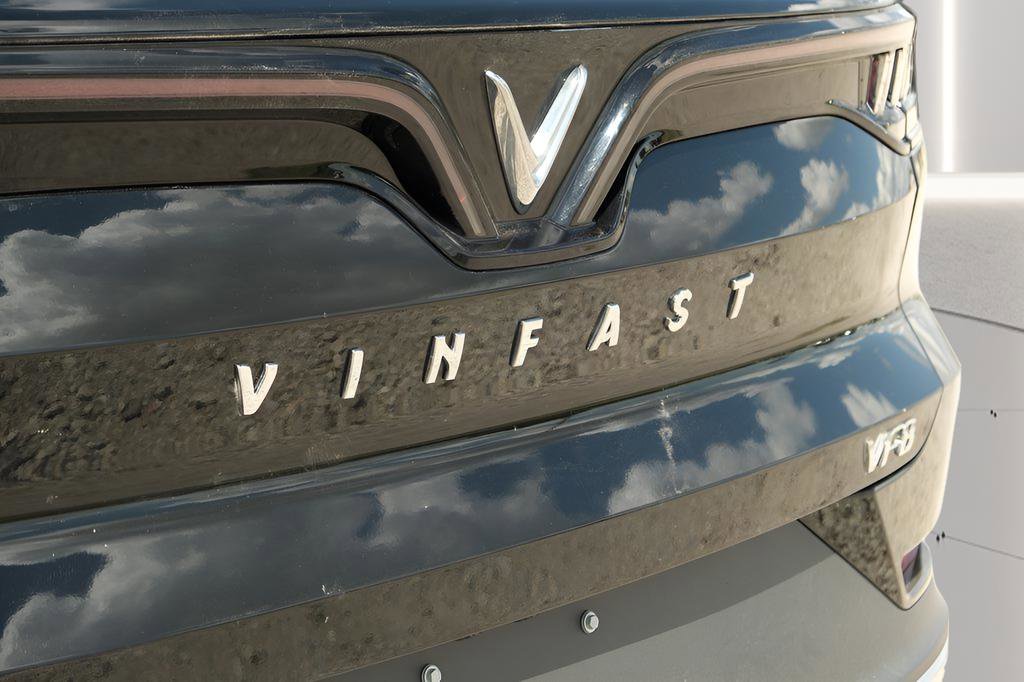 New 2025 VinFast VF 8 Plus image 30