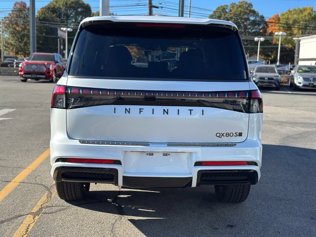 Certified 2026 INFINITI QX80 4WD w/ Sport Exterior Package image 5