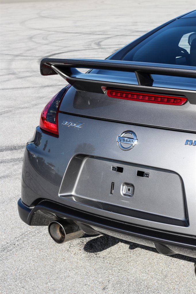 Used 2010 Nissan 370Z NISMO RWD image 6