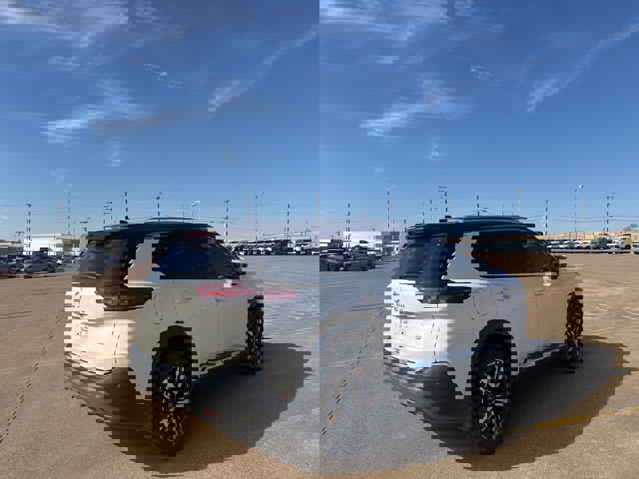 Used 2021 Nissan Rogue SL w/ Premium Package image 24