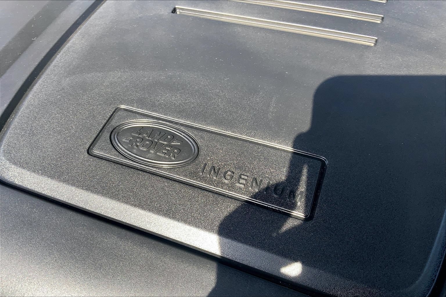 Certified 2026 Land Rover Defender 110 S AWD/4WD image 32