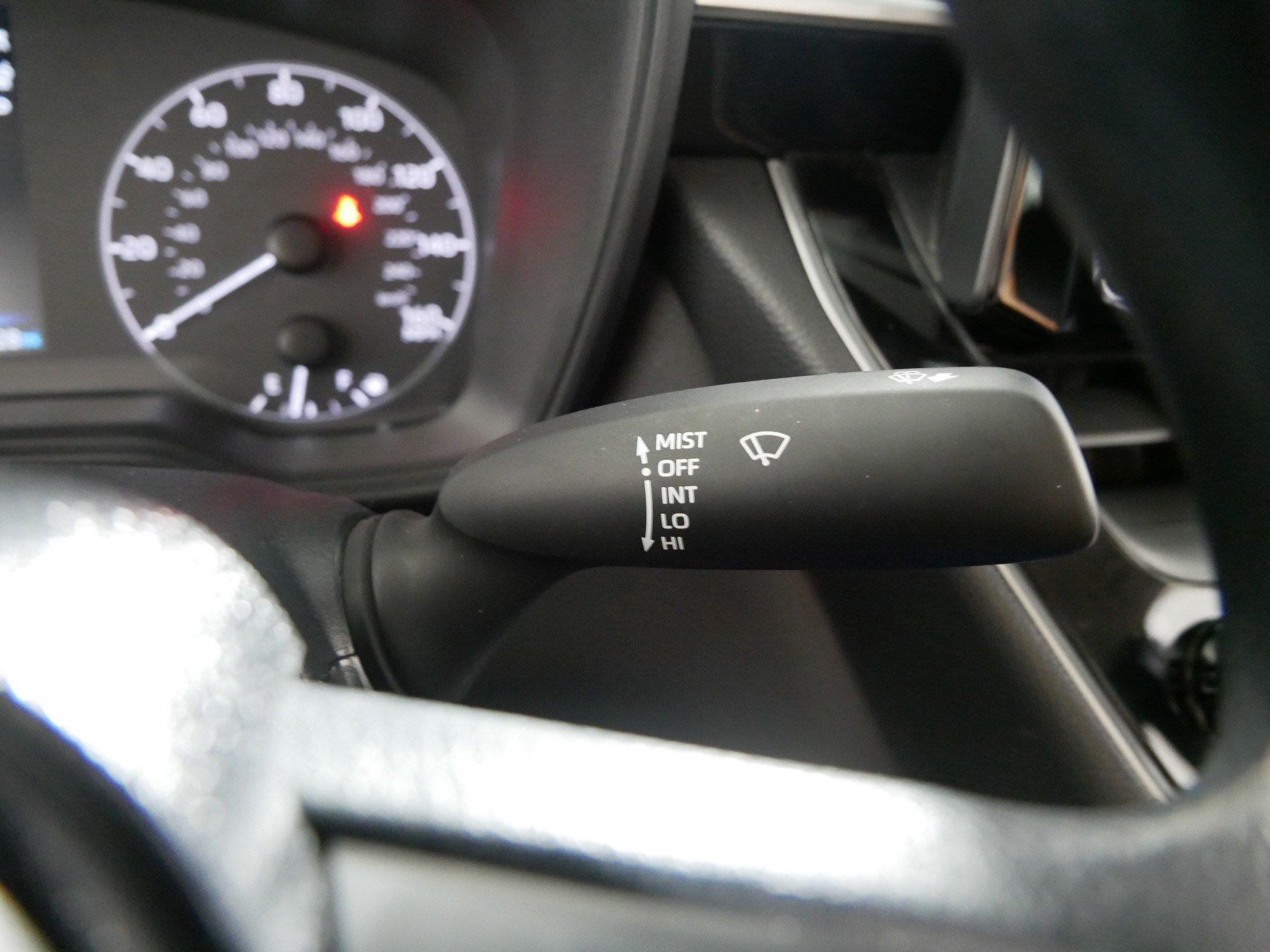 Used 2024 Toyota Corolla LE FWD image 32