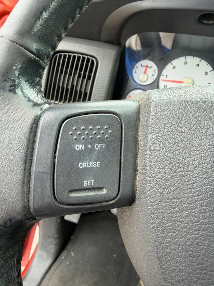 Used 2005 Dodge Ram 1500 Truck SLT w/ Daytona Edition Group RWD image 16