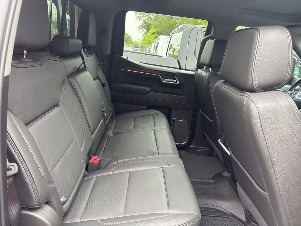Used 2024 GMC Sierra 1500 Denali AWD/4WD image 19