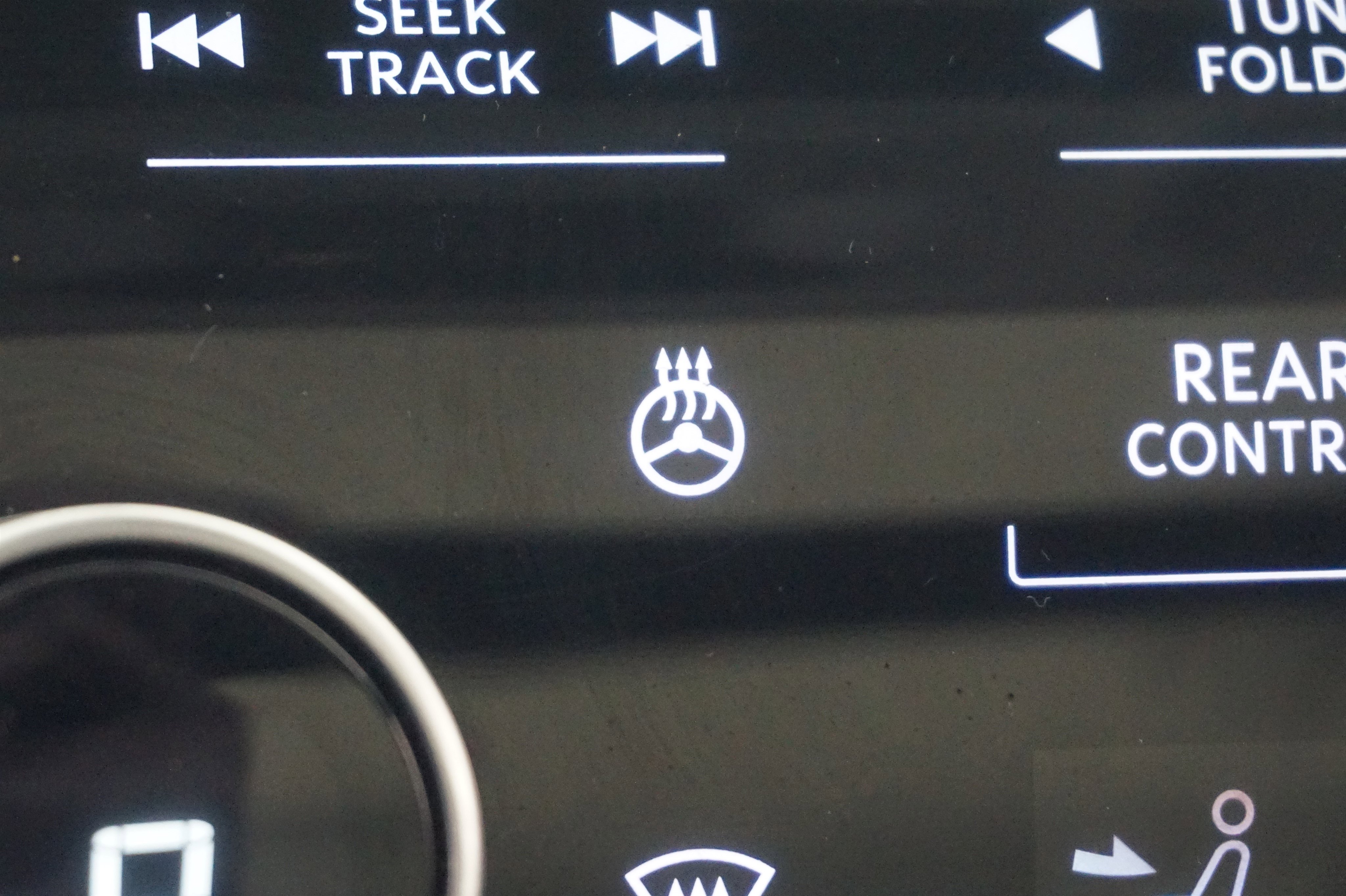 Used 2022 INFINITI QX60 Luxe w/ Cargo Package image 39