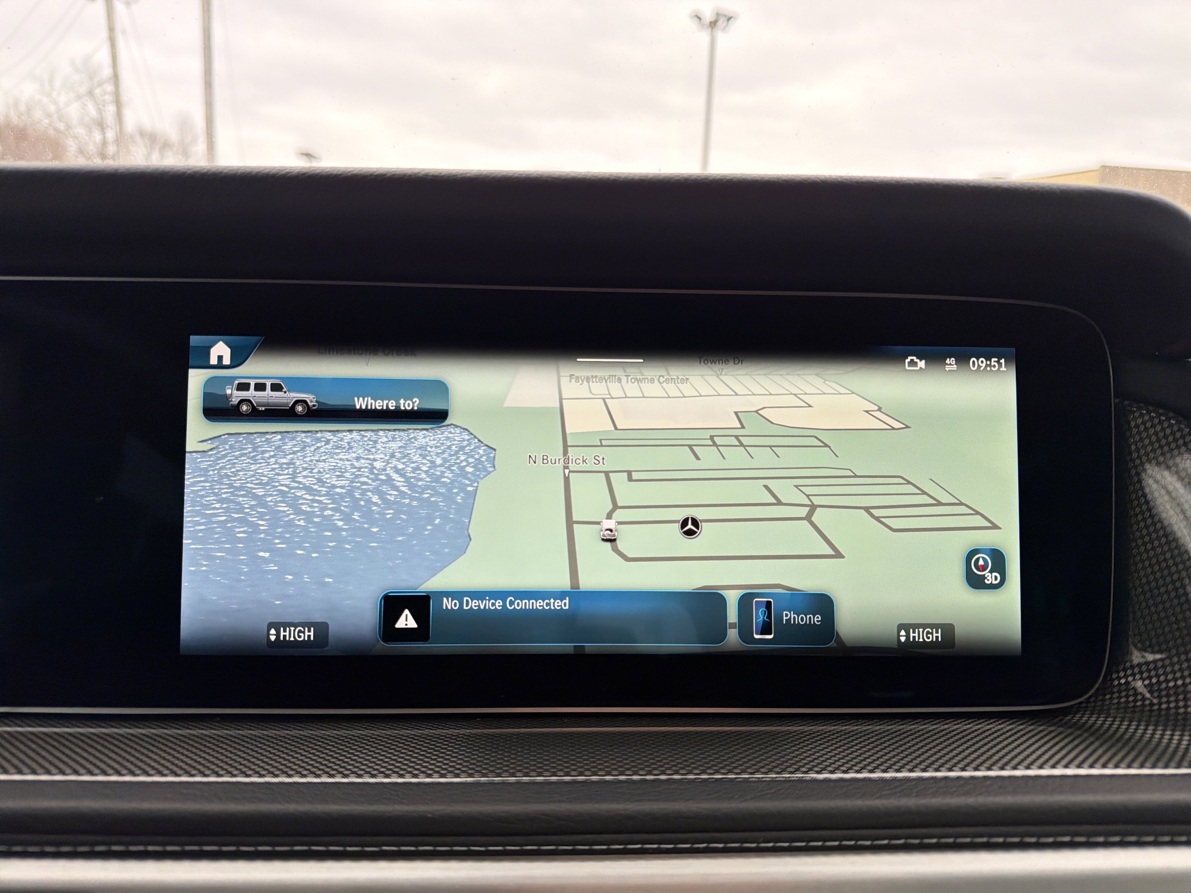 Used 2025 Mercedes-Benz G 63 AMG 4MATIC image 23