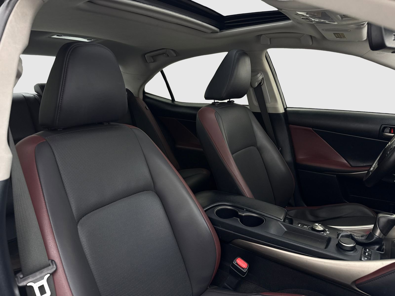 Used 2019 Lexus IS 300 w/ Premium Package RWD image 38