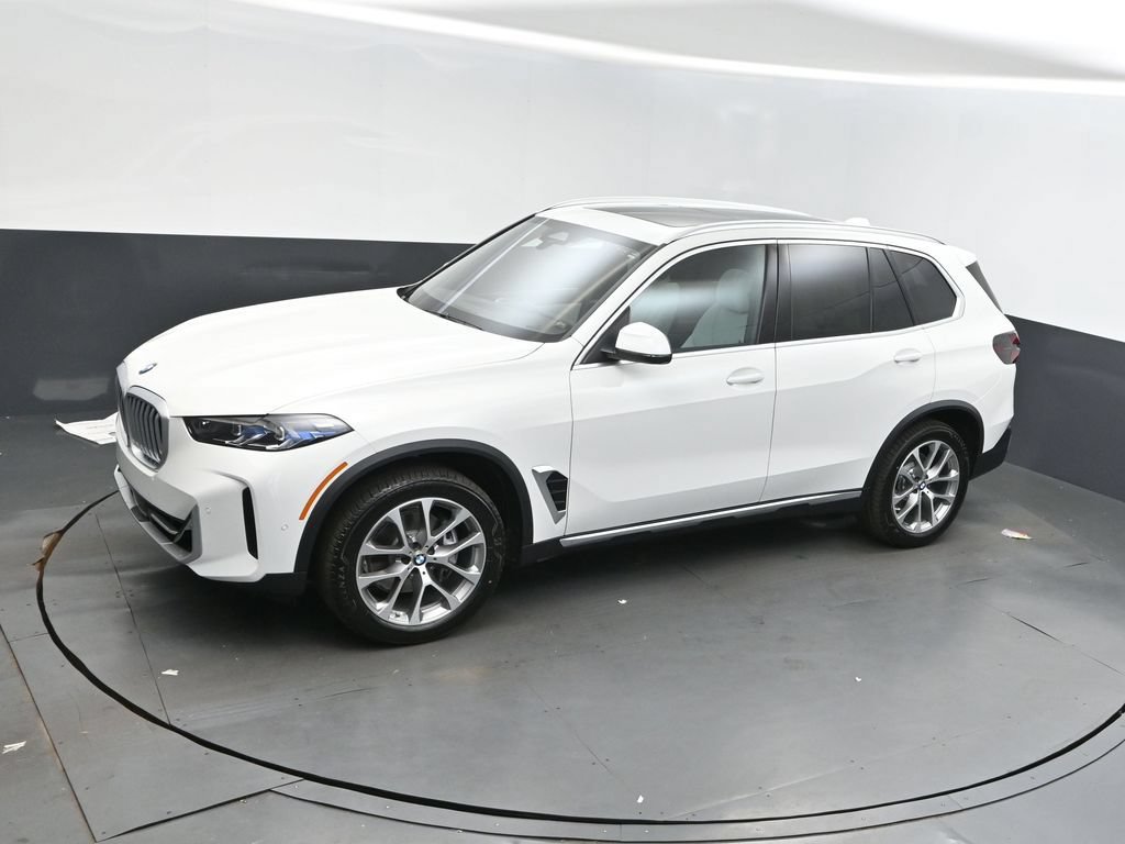 Used 2026 BMW X5 sDrive40i w/ Parking Assistance Package RWD image 29