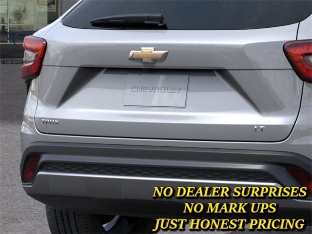 New 2026 Chevrolet Trax LT w/ Driver Confidence Package image 14