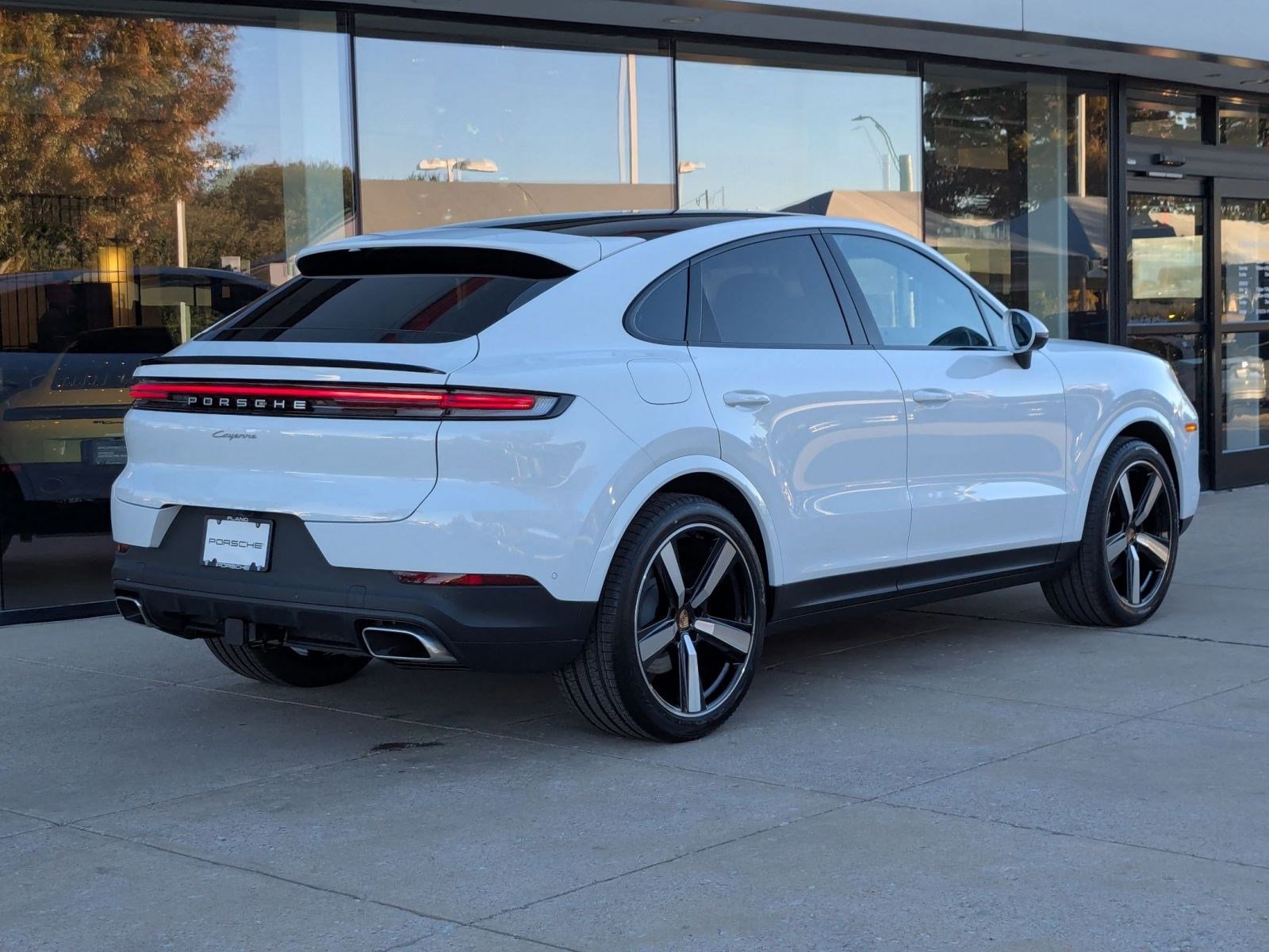 New 2026 Porsche Cayenne Coupe image 9