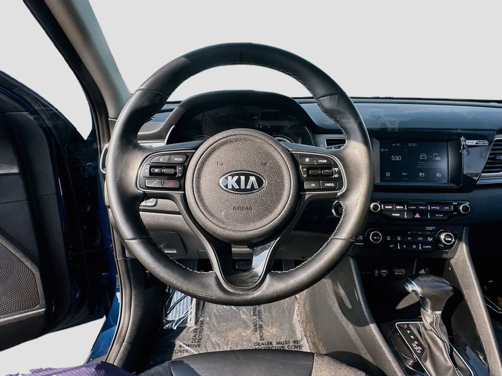 Used 2019 Kia Niro EX FWD image 11