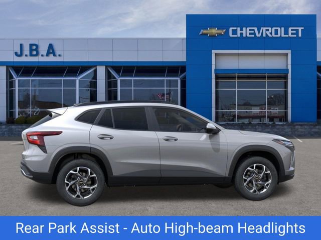 New 2026 Chevrolet Trax LT w/ Driver Confidence Package image 5