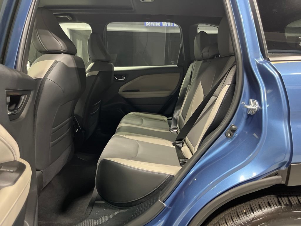 Used 2025 Subaru Forester Limited w/ Popular Package #1 AWD/4WD image 36